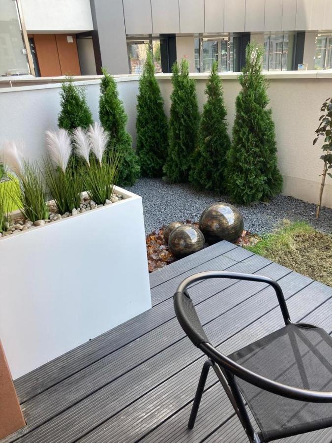 Appartement Wislane Tarasy 2.0, Free Parking, Private Garden à Cracovie Extérieur photo